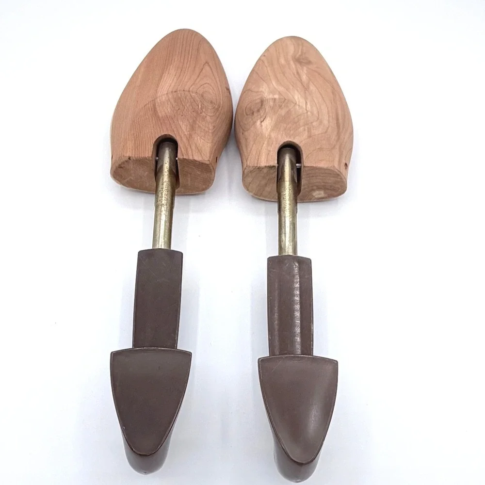 Vintage 1960s 70s Rochester Shoe Tree Co Shoe Keepers Wood Metal USA Pair MCM